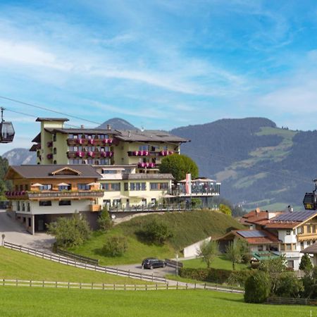 Hotel Waldfriede - Der Logenplatz Im Zillertal Fuegen Exterior photo