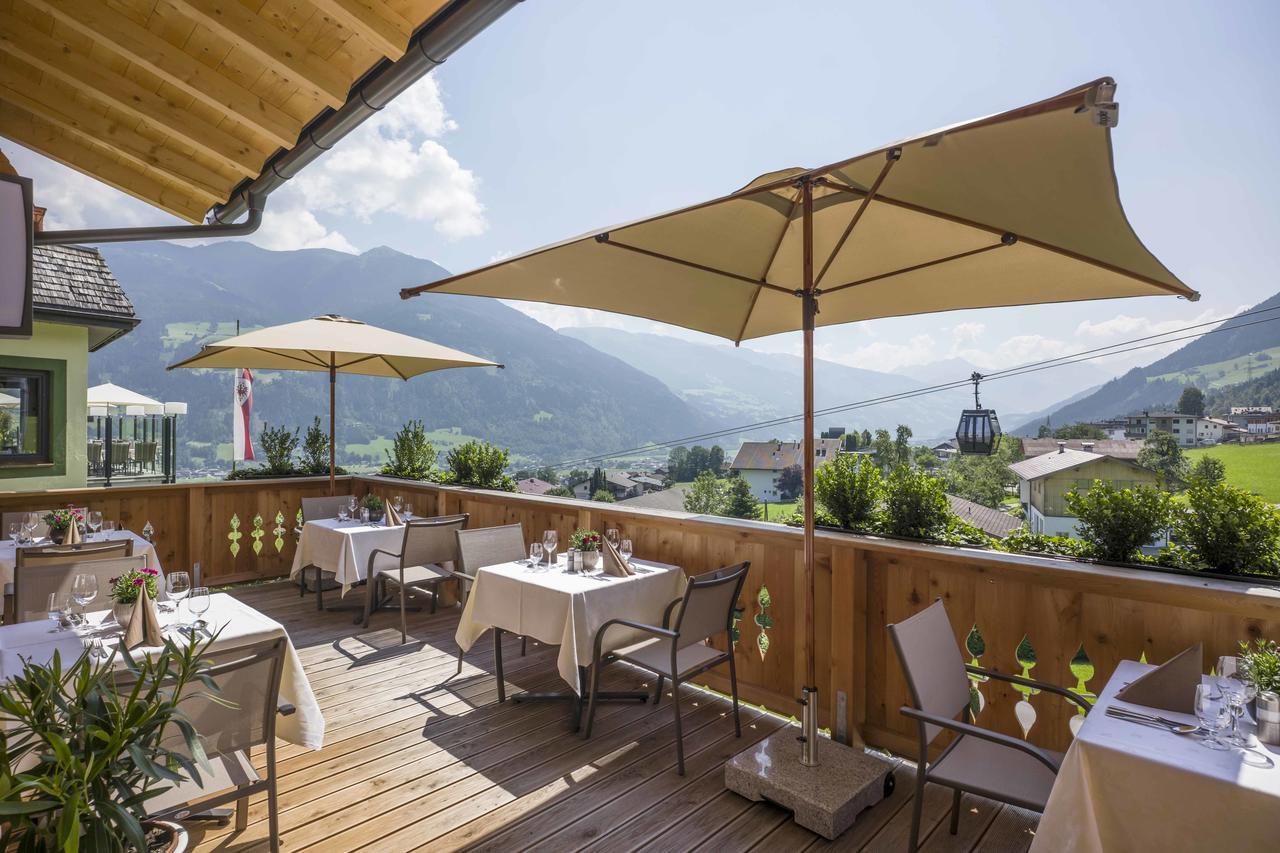 Hotel Waldfriede - Der Logenplatz Im Zillertal Fuegen Exterior photo